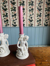 Load image into Gallery viewer, Vintage putti kandelaren