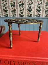 Load image into Gallery viewer, Brass tafeltje