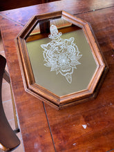 Load image into Gallery viewer, Mirror Tiger