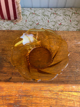 Load image into Gallery viewer, Schaal gekleurd glas