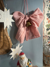 Load image into Gallery viewer, Bow ornament