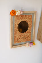 Load image into Gallery viewer, Moonflower frame - Small