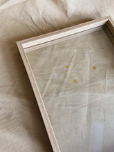 Load image into Gallery viewer, Big floating frame (Wood color)