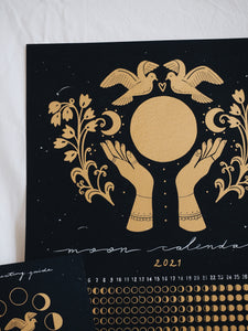 Moon Calendar + Connecting Guide