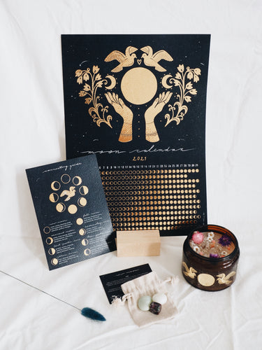 Moon Calendar - New Moon Package with Cozy Candle