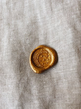Load image into Gallery viewer, Wax Seal Crescent Moon Gold