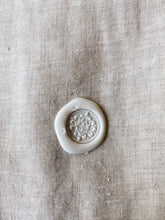 Load image into Gallery viewer, Wax Seal White