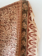 Load image into Gallery viewer, Big Indian cloth 7