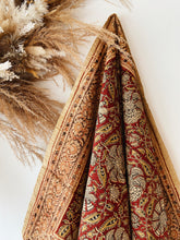 Load image into Gallery viewer, Indian cloth #4