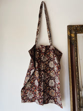 Load image into Gallery viewer, Blockprint Shopper 5