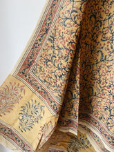 Load image into Gallery viewer, Big Indian cloth 2
