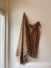 Load image into Gallery viewer, Big Indian cloth 3