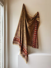 Load image into Gallery viewer, Big Indian cloth 5