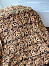 Load image into Gallery viewer, Indian cloth #7
