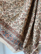 Load image into Gallery viewer, Big Indian cloth 3