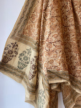 Load image into Gallery viewer, Big Indian cloth 11